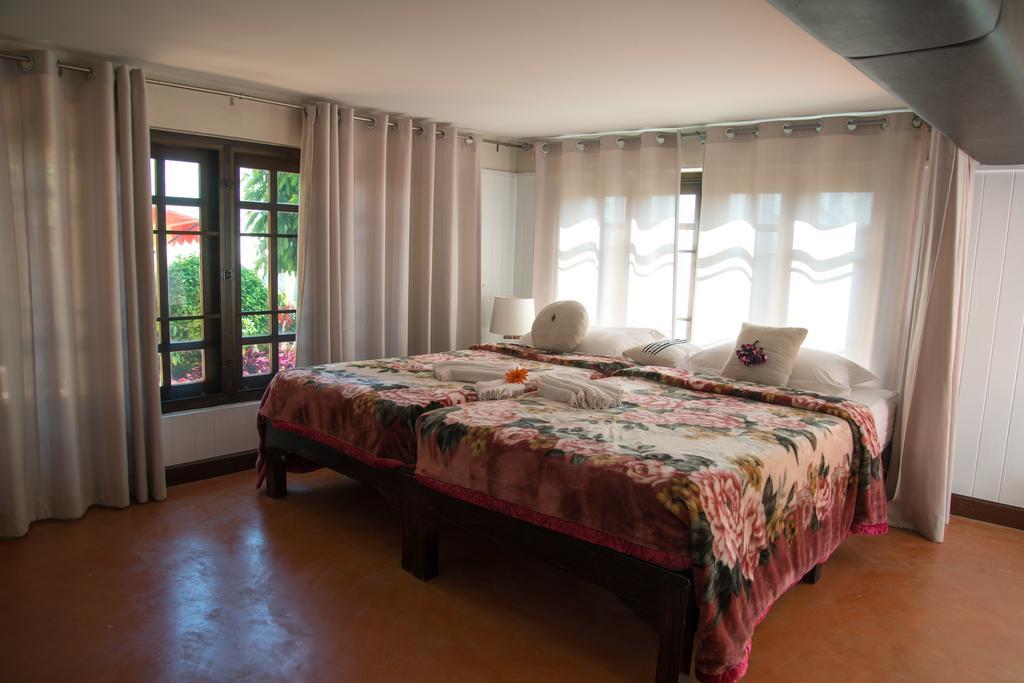 Phu Mork Dao Resort Pong Yaeng Rum bild